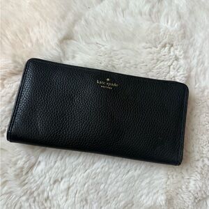 Kate Spade Black Textured Wallet